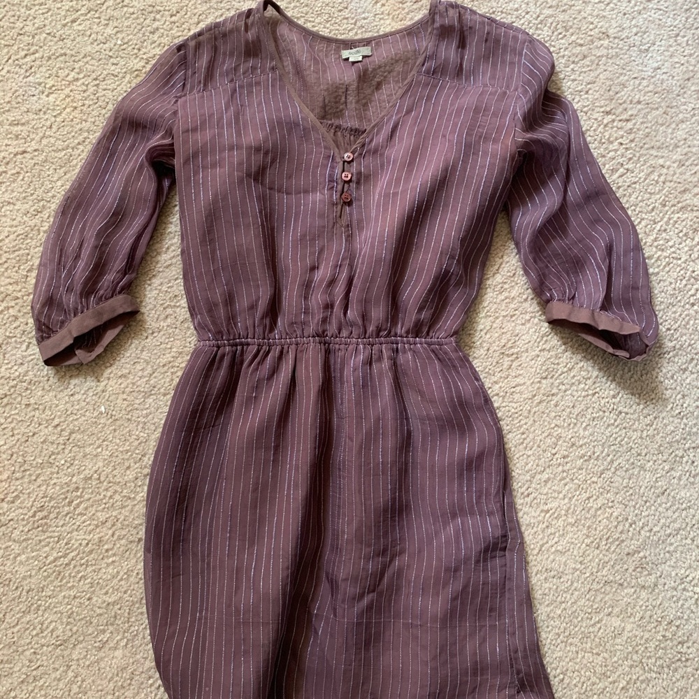 Barely worn dress in great condition